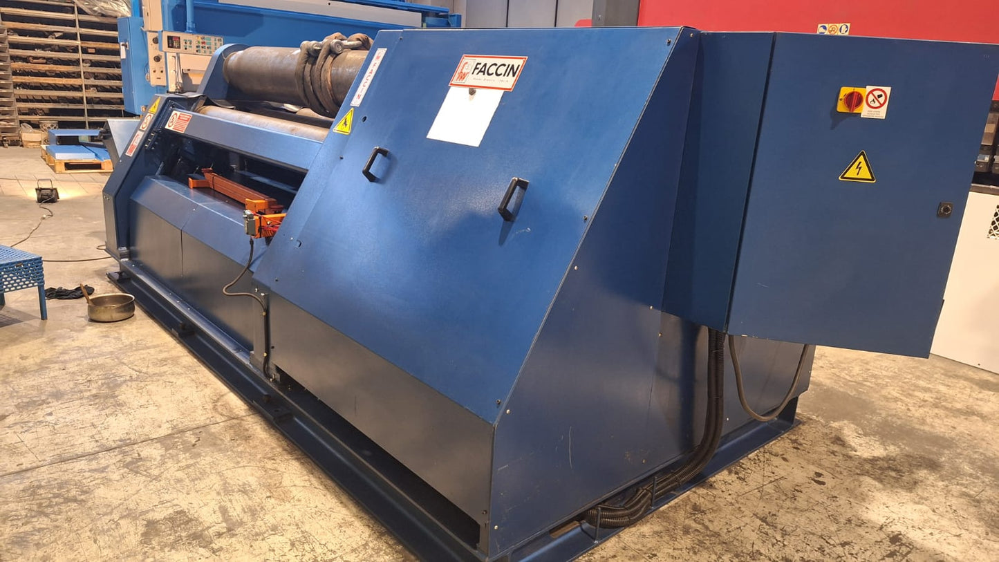 Calandra FACCIN 2100x28mm Usata