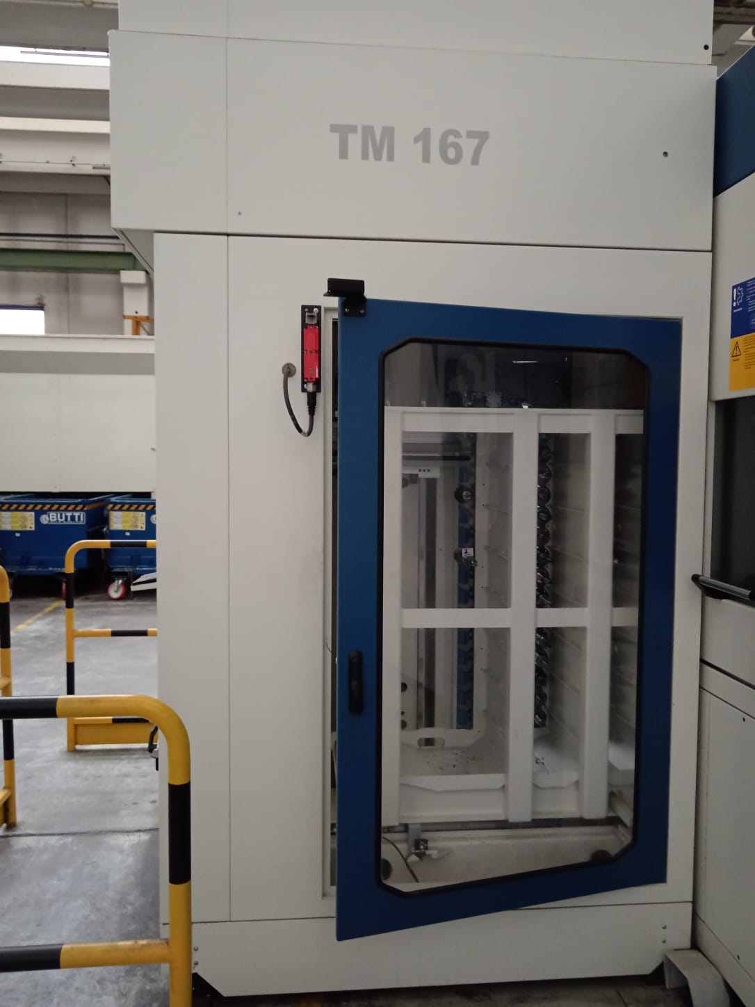 Centro di Lavoro 5 Assi | Grob G551 | Usato | 10 pallet | 167 Utensili