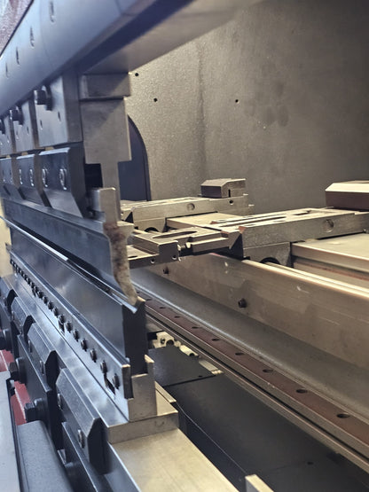 Piegatrice AMADA HFT 50-20|Usata|